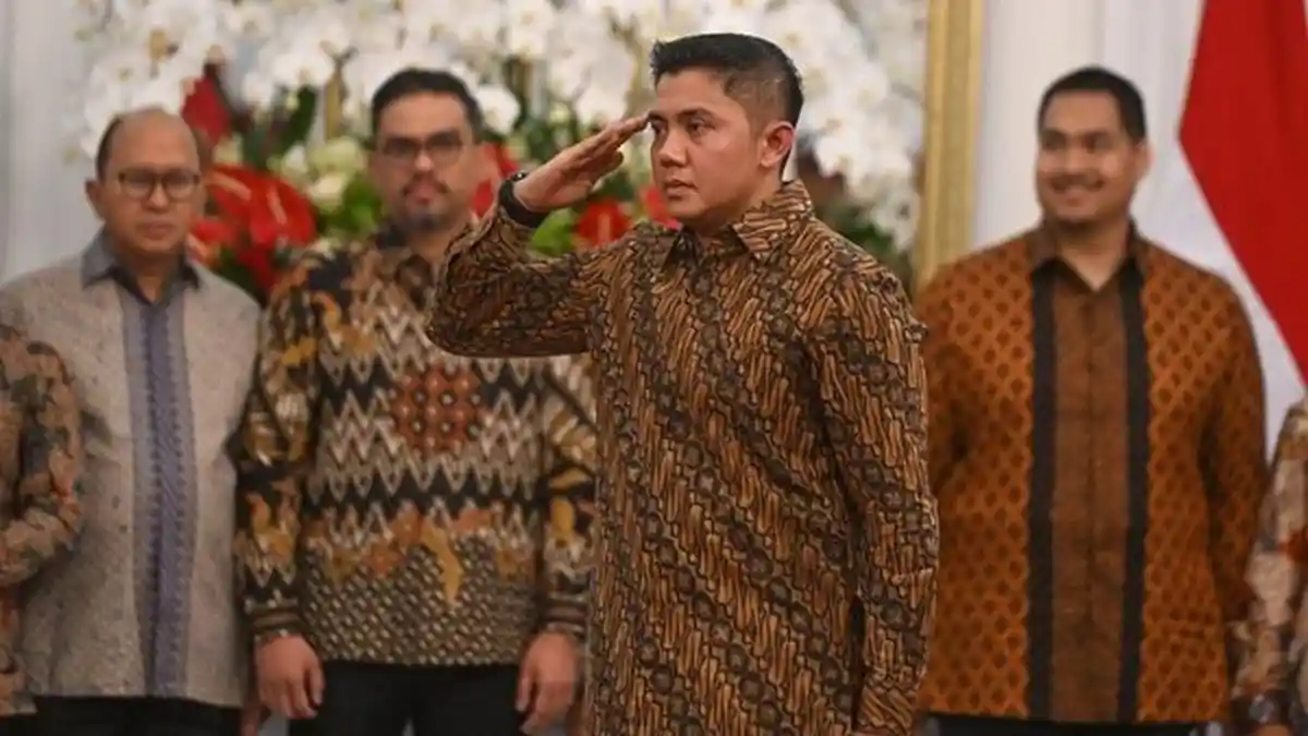 Mayor Teddy Bisa Terus Jadi Anggota TNI Aktif Meski Jabat Seskab, Tak Perlu Pensiun dari Militer