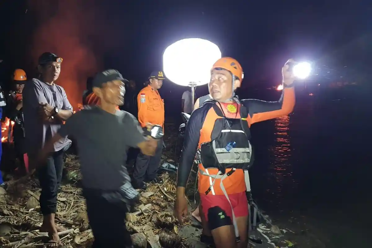 Pencarian Bocah Hilang Terseret Arus di Muara Tukad Balian Tabanan Dilanjutkan Besok Pagi