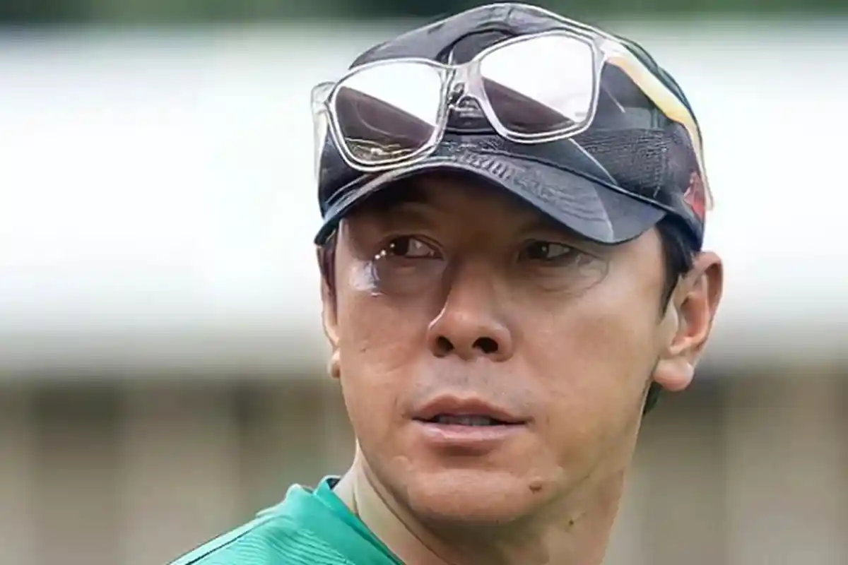 Berada di Korea Selatan, Shin Tae-yong Bertemu Pelatih Ansan Greeners Bahas Soal Asnawi Mangkualam