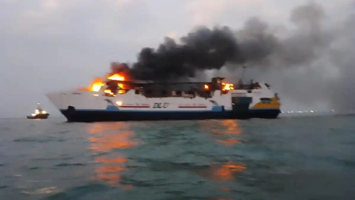 Ini Penyebab Kapal Kirana I Terbakar di Perairan Pelabuhan Tanjung Emas Semarang