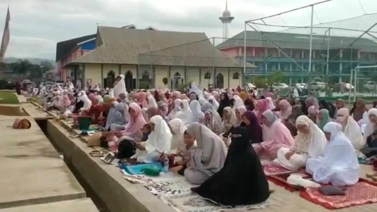 Amalan Sunnah Sebelum dan Setelah Salat Idulfitri 2026: Daftar Lokasi Salat Id di Kota Kendari