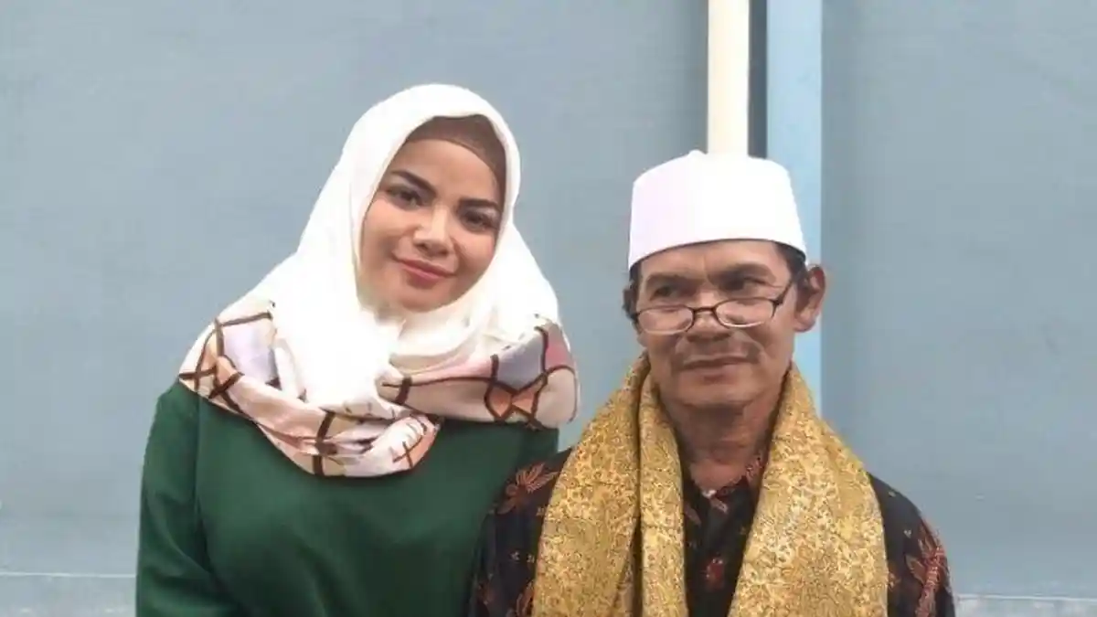 Pesan Ayah Dinar Candy pada Ridho Ilahi: 'Jangan Sekadar Omongan, Tapi Direalisasikan'