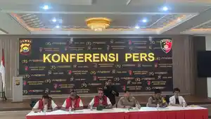 Konfrensi-pers-kasus-begal-yang-menyebabkan-terduga-pelaku-meninggal-dunia-di-Kuala-Tungkal.jpg