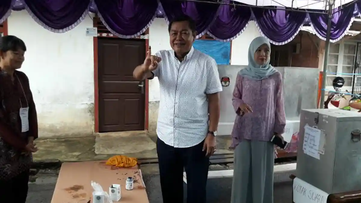 Diguyur Hujan, Justiar Bersyukur Pemilihnya Datang Sudah 50 Persen