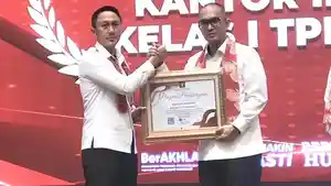 Kepala-Kantor-Wilayah-Kementerian-Hukum-dan-HAM-Sulawesi-Utara-Ronald-Lumbuun-KemenkumHAM-Sulut.jpg
