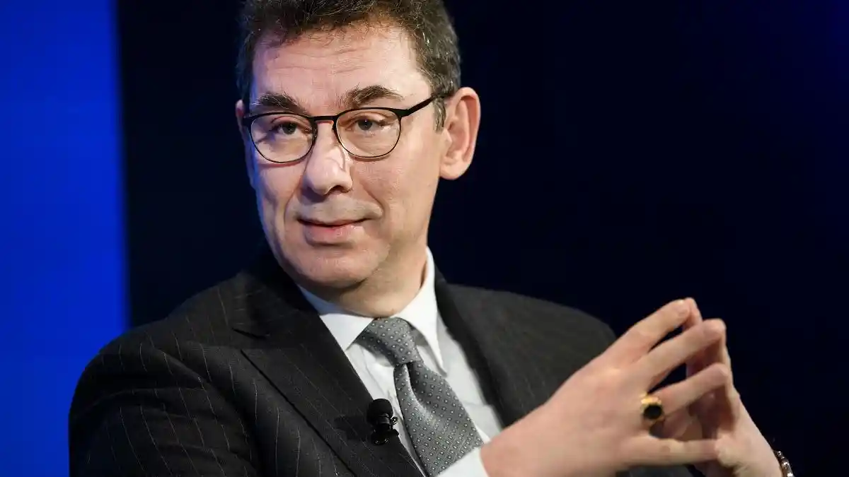 CEO: Dosis Booster Vaksin Pfizer Meningkatkan Perlindungan Terhadap Covid-19 Varian Omicron