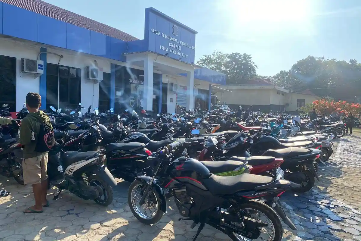 Satlantas Polres Manggarai Barat Sita 152 Kendaraan Tanpa Plat Nomor di Labuan Bajo