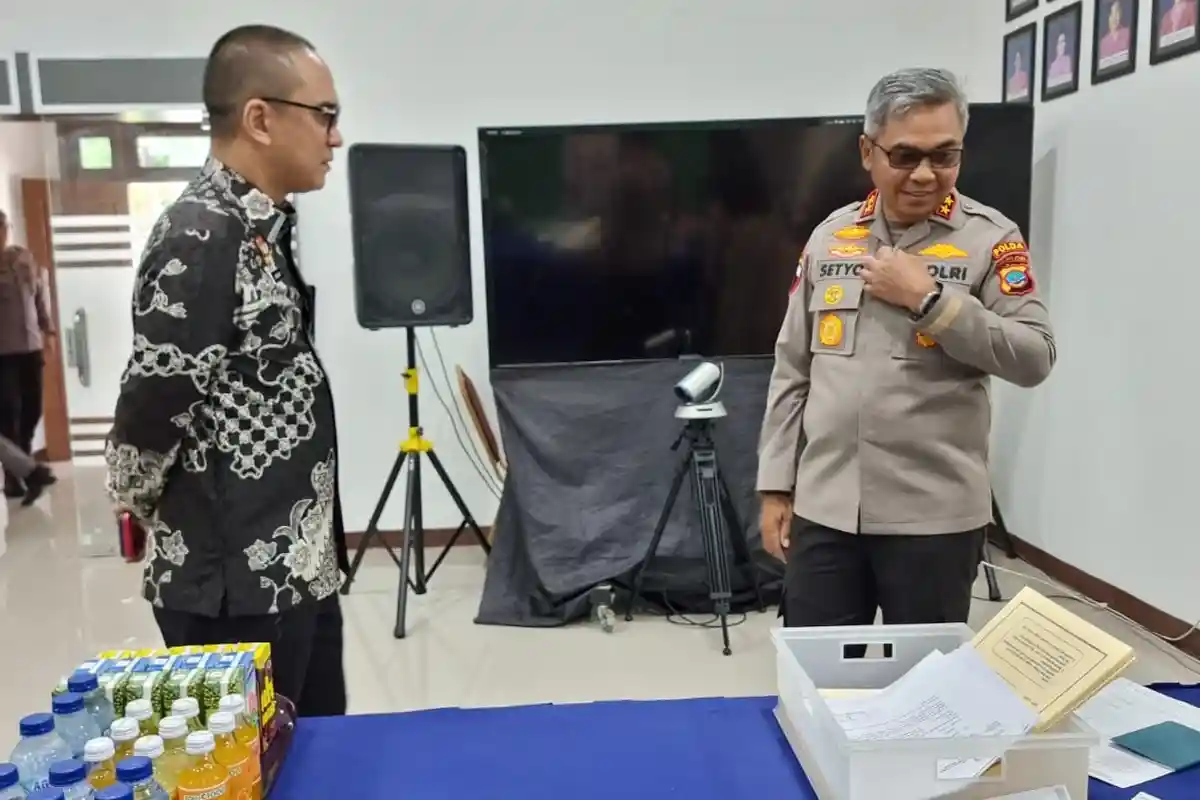 Kemenkumham Tinjau Layanan Eazy Passport di Polda Sulul
