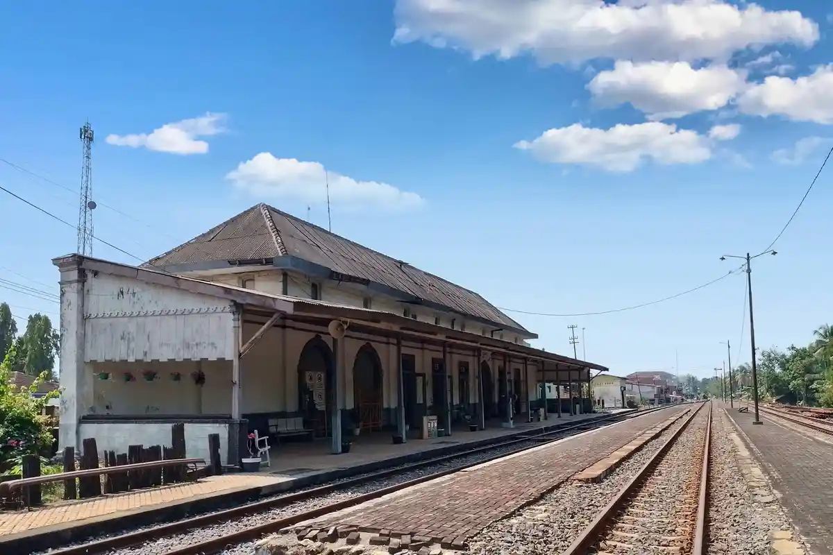 Mulai 1 Juni Masyarakat Boyolali Bisa Mengakses Kereta Api Bayubiru Melalui Stasiun Telawa