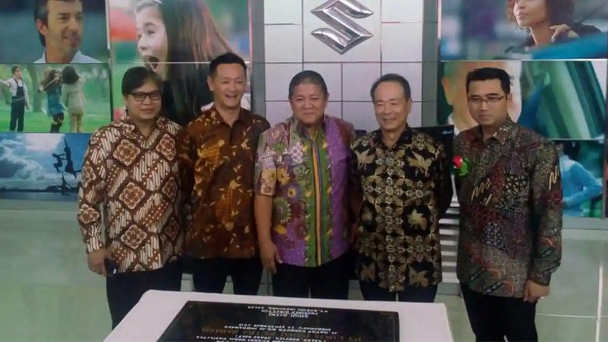 Suzuki Buka Showroom dan Bengkel ke-12 di Indramayu