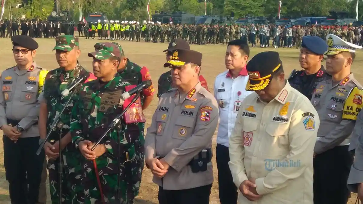 TNI - Polri Kerahkan 15 Ribu Personel Amankan KTT AIS, Bali Jadi Tempat ...