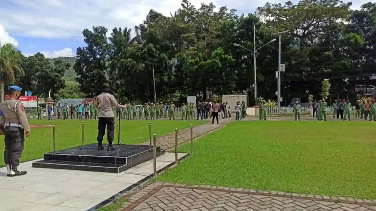 Dukung Pengamanan Pilkada, Polres Minut Gelar Apel Kesiapan Linmas dan Ormas
