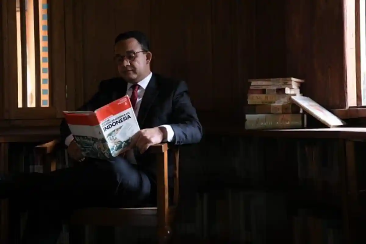 Seusai Dengar Pidato Jokowi, Anies Kenang Pahlawan Lewat Buku: Mereka Terbiasa Debat Bahkan Kritik