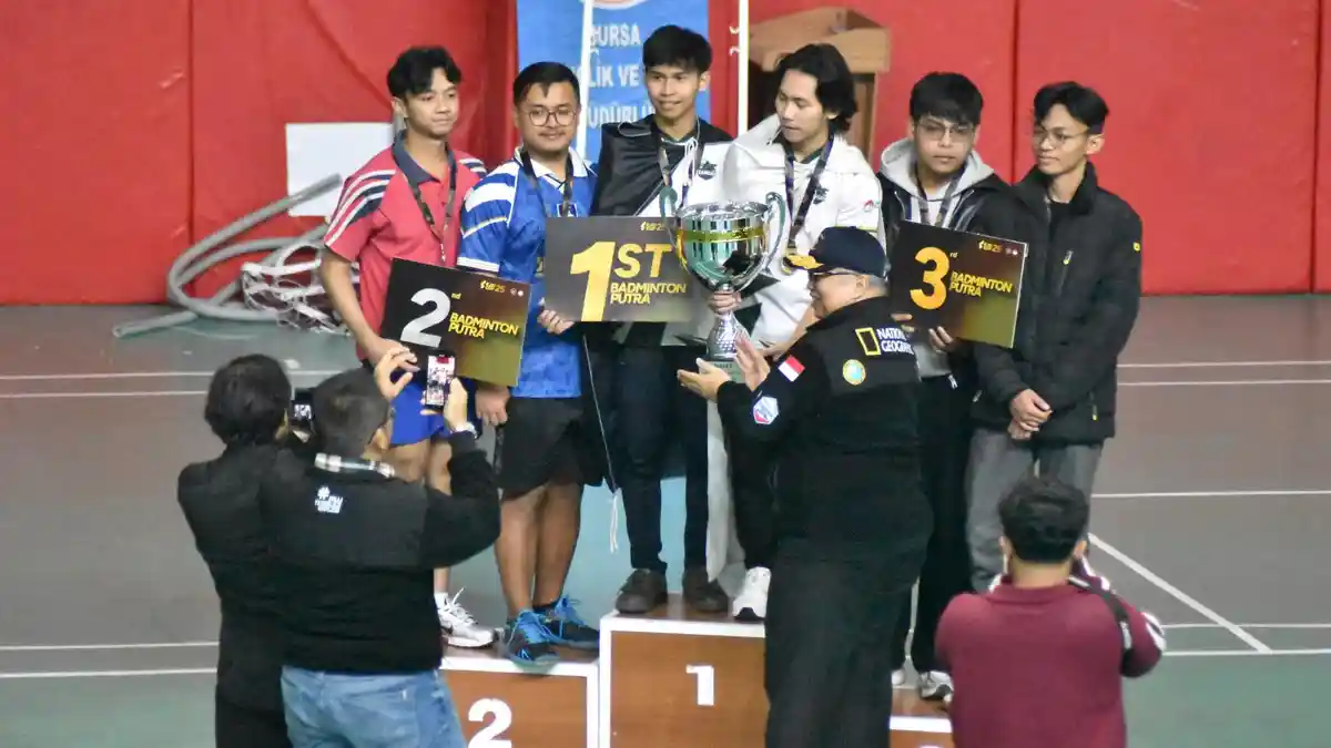 KJRI CUP 2025: Mahasiswa Indonesia di Turki Satukan Sportivitas dan Harmoni Budaya