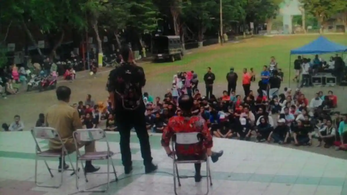 Netizen Kasihan Pada Ahmad Dhani, Acara Ngabuburitnya Sepi Penonton