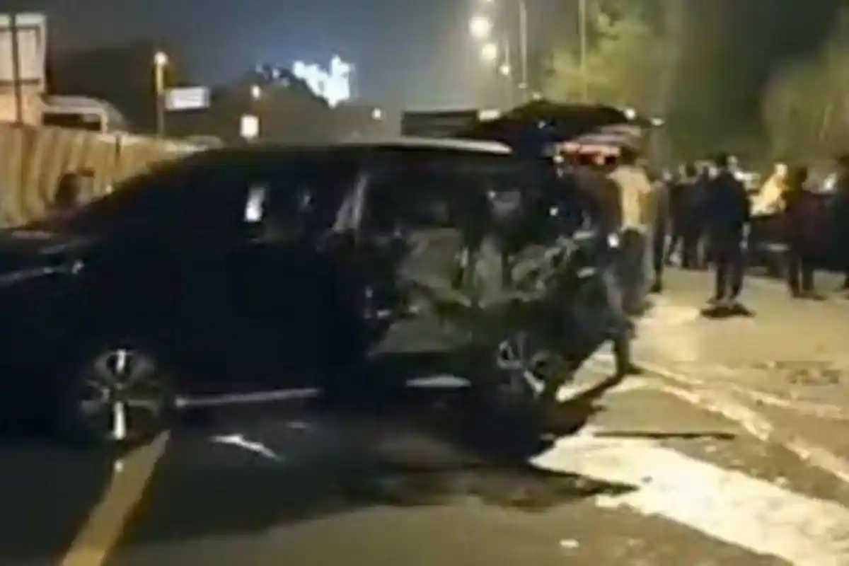 Terjadi Kecelakaan Beruntun Libatkan 17 Kendaraan di Tol Cipularang Km 92, Begini Kronologinya