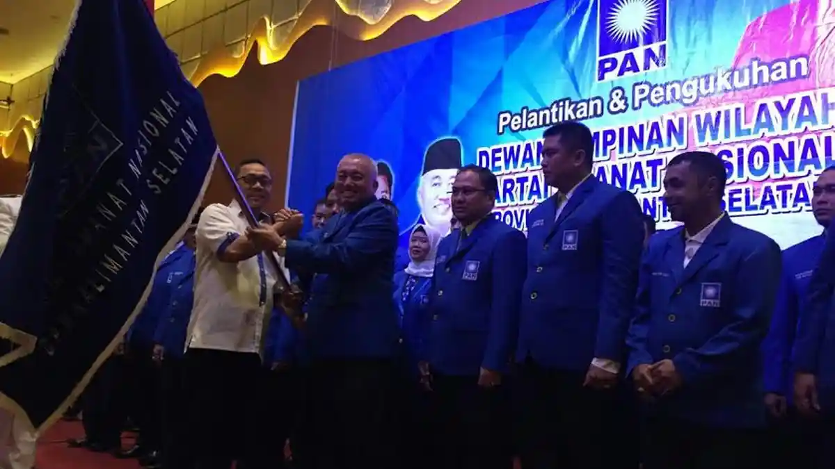 Muhidin Resmi Jadi Ketua DPW PAN Kalsel