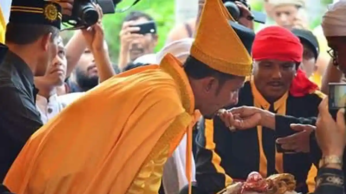 Inilah Uniknya Seumuleung, Ritual Memuliakan Keluarga Raja di Aceh Jaya