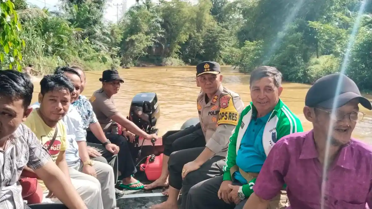 Kapolres Melawi Minta Warga Waspada Terhadap Curah Hujan Tinggi Yang Berpotensi Longsor dan Banjir