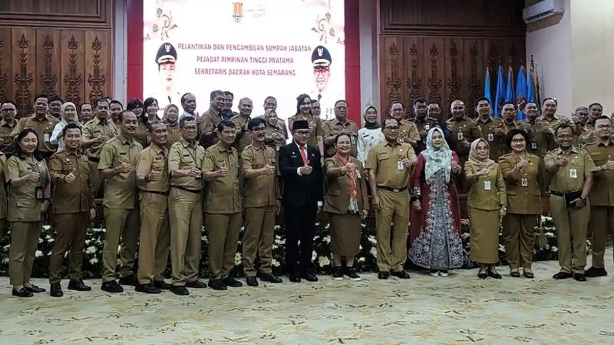 RESMI, Agustina Lantik Handi Priyanto sebagai Sekda Kota Semarang
