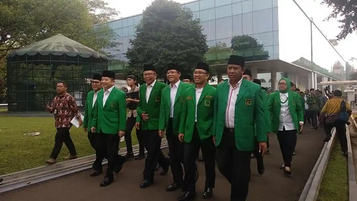 Temui Jokowi, Suharso Bawa Kader PPP untuk Berikan Masukan Program Pemerintah ke Depan