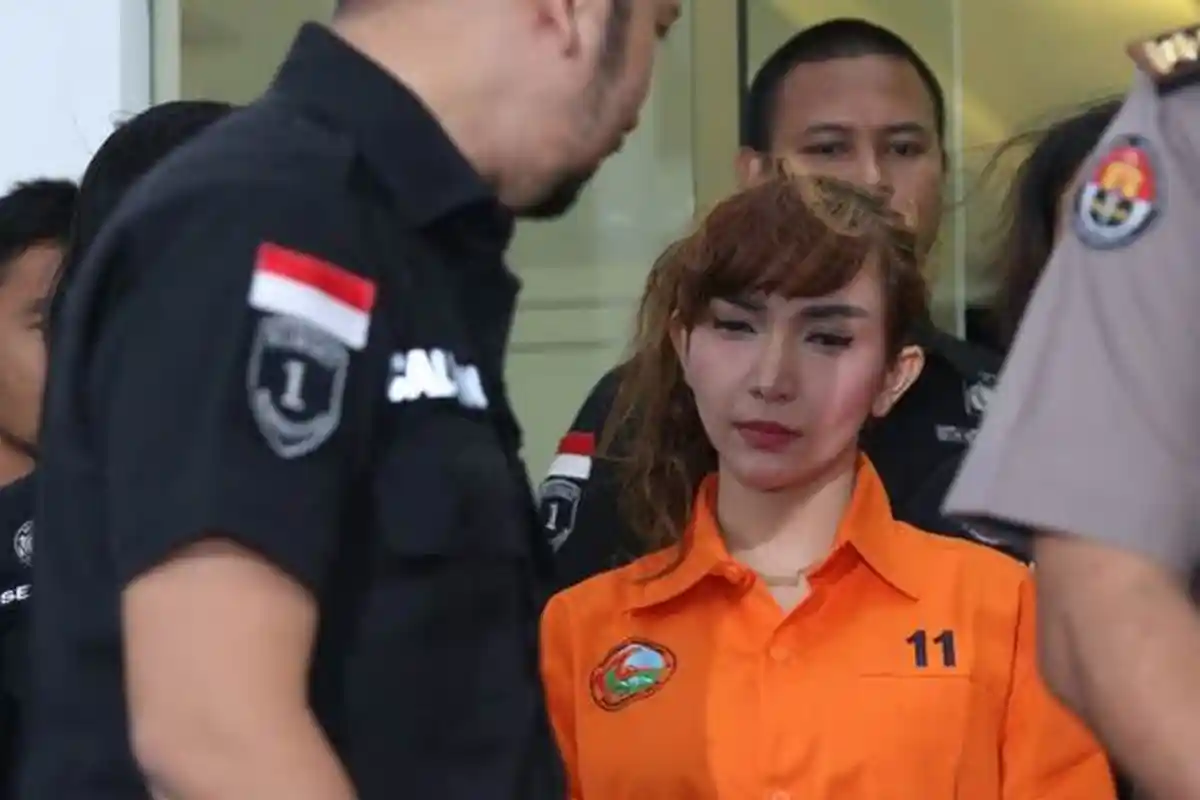 Emoh Masuk Penjara Sendirian, Roro Fitria Ungkap 5 Artis yang Pakai Narkoba