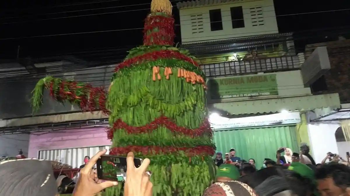 Dua Tahun Vakum, Kini Kirab Suran Mbah Demang Kembali Digelar