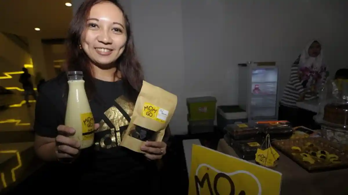 Banana Cake Nutella Mom.n.Go Balikpapan,  Bikin Pecinta Makanan Manis Bahagia