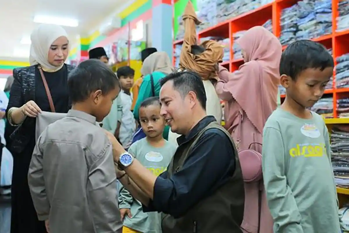 Naskah Khutbah Jumat 4 Juli 2025/ 9 Muharram 1447 H: Muharram Waktu Terbaik Memuliakan Anak Yatim