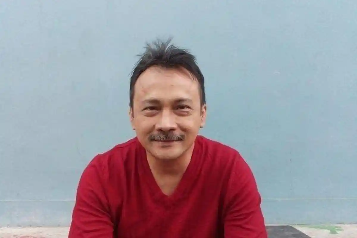 Adi Bing Slamet Sholat Tobat 41 Hari Imbas Ikut Aliran Sesat Eyang Subur, Baca Ulang Syahadat