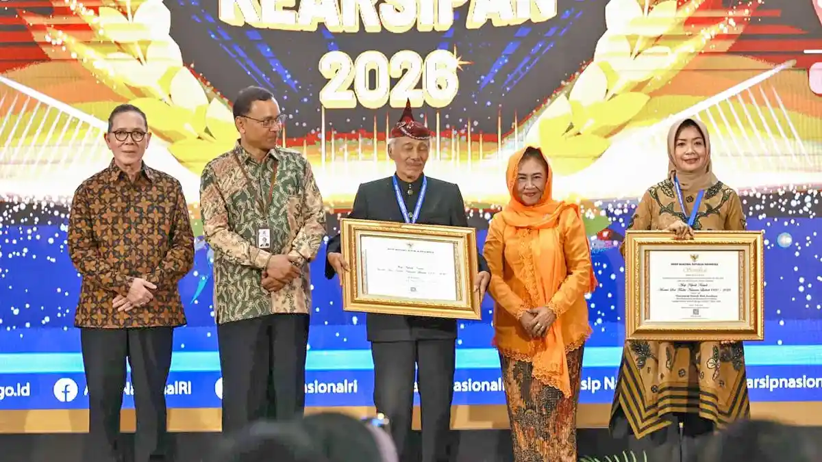 Keren, Tokoh Ludruk Surabaya Cak Kartolo Dapat Apresiasi Bergengsi dari ...