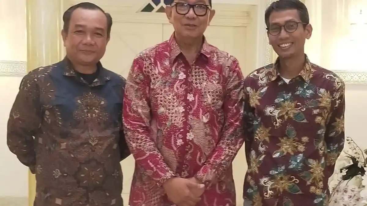 Catatan Perjalanan Denun 2: Dubes Omnas yang Humble itu Ngaku Sering ke Makassar Temui Jusuf Kalla