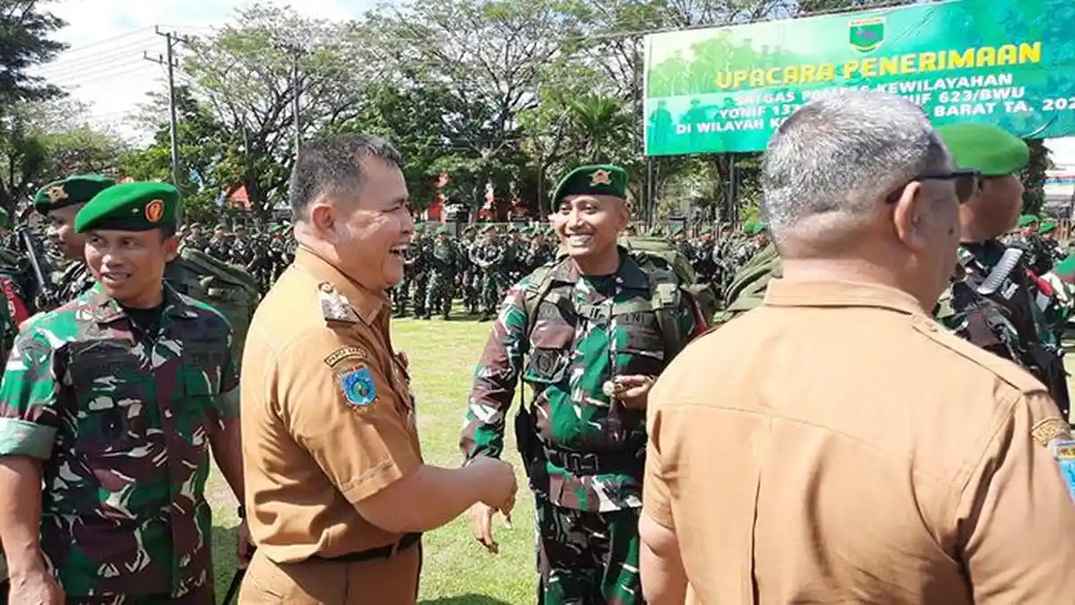 Satgas Pamtas Diterjunkan, Ini Harapan Pj Bupati Maybrat dan Arahan Pangdam XVIII/Kasuari