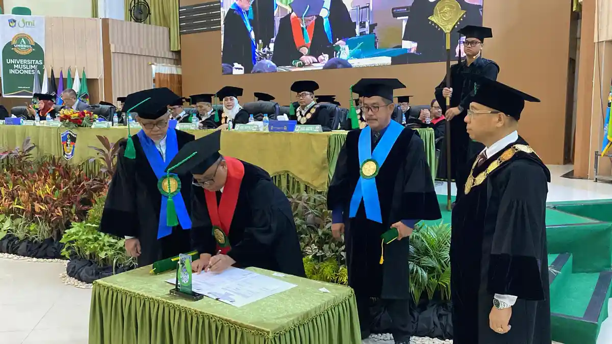 UMI Cetak 2 Profesor Baru: Prof Ihsan dan Prof Zainuddin - Tribun-timur.com