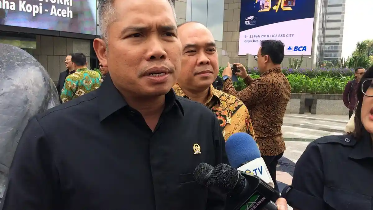 Komisi XI DPR Bahas Pergantian Deputi Gubernur BI Maret 2018