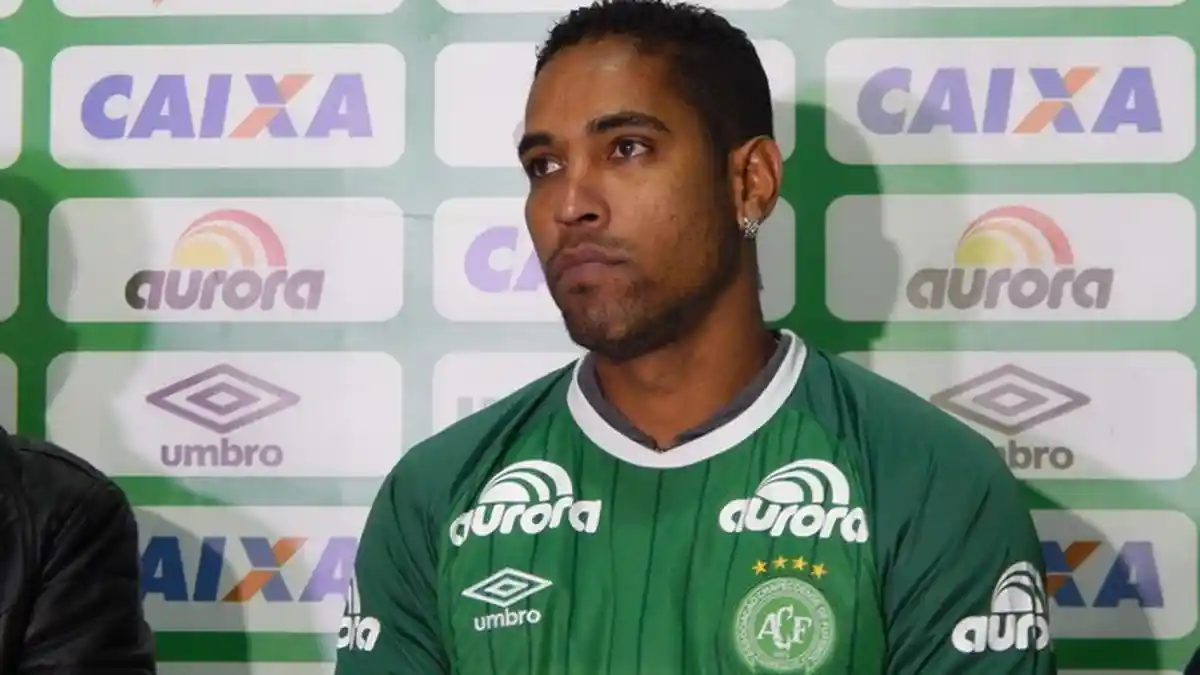 Tragedi Chapecoense Masih Menyisakan Simpati untuk Cleber Santana