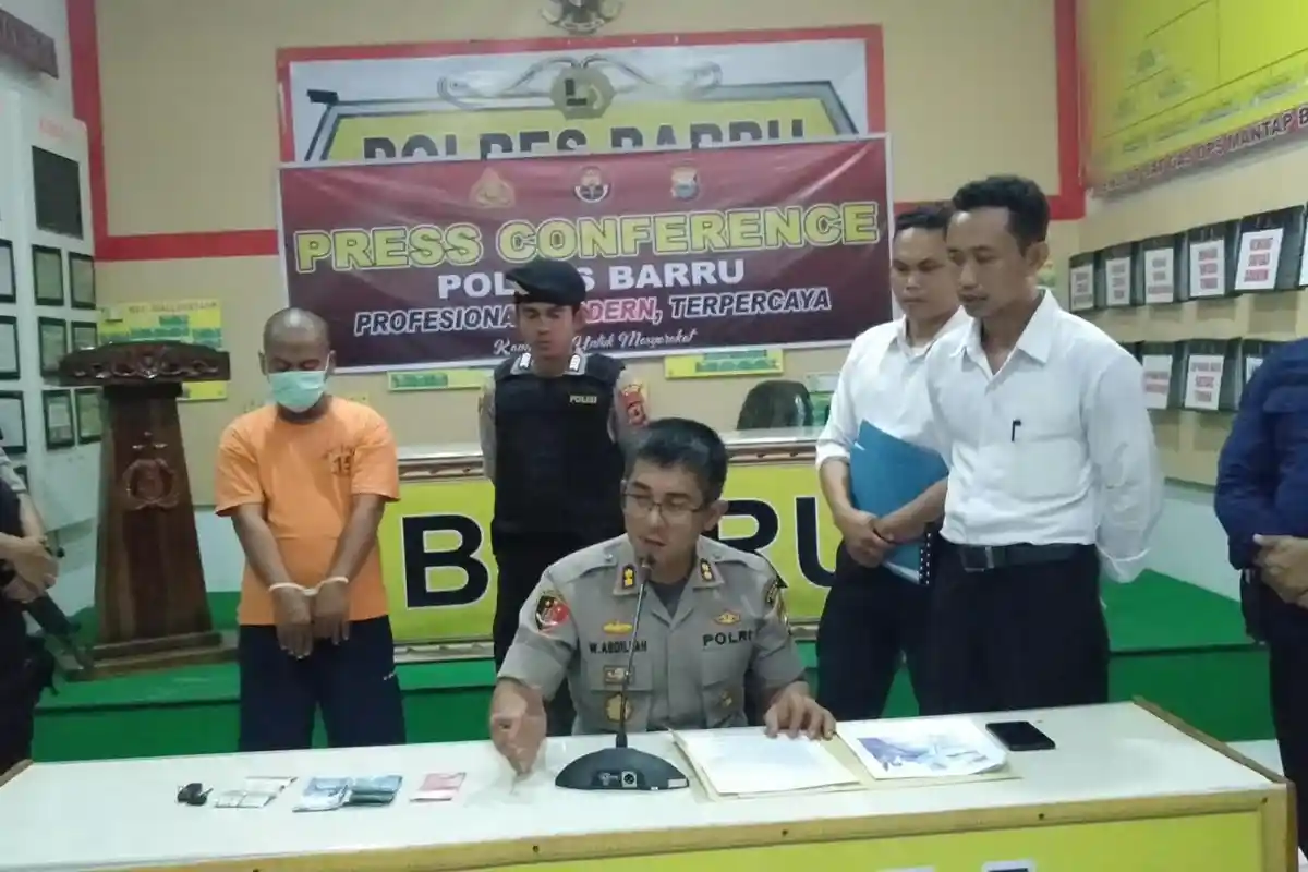 Tipu Sopir Truk di Bojo Barru, Pedagang Buah Asal Parepare Dibekuk Polisi, Ini Modusnya