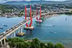 10 Tahun Jembatan Merah Putih, Simbol Kemajuan yang Tak Pernah Sepi Cerita