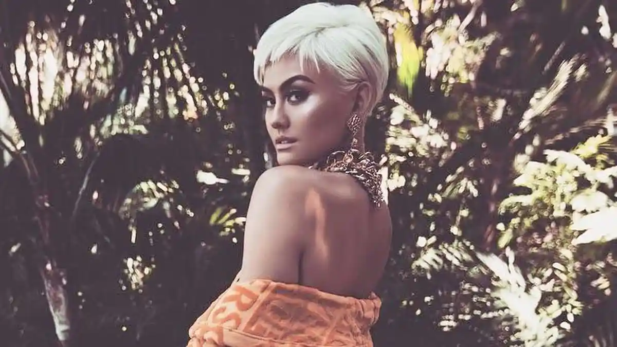 Berhasil Mejeng di Majalah Bergengsi Dunia, Netizen Geli dan Tak Tahan Lihat Pose Agnez Mo