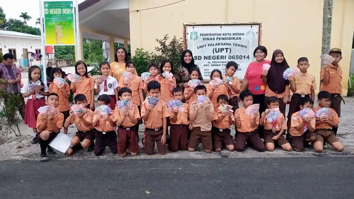 Pemko Medan Salurkan Bantuan Tunai Kepada 24 Ribu Siswa SD Kurang Mampu