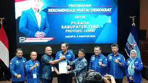 Partai-Demokrat-resmi-mengusung-pasangan-Agus-Rubiyanto-dan-Nazar-Efendi.jpg