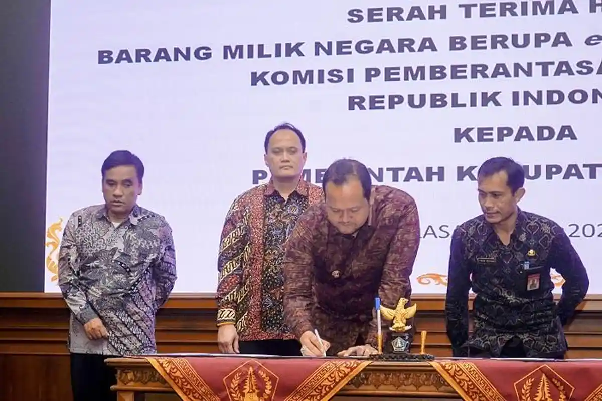 PEMKAB Badung Terima Hibah BMN Hasil Rampasan KPK RI, Pastikan Digunakan untuk Kepentingan Publik!