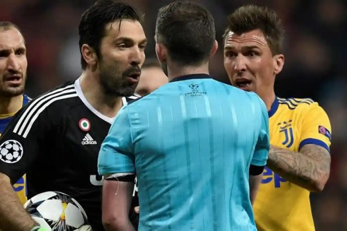 Legenda Juventus Beberkan Dua Pemain Inilah yang Ganjal Gianluigi Buffon Jadi yang Terbaik