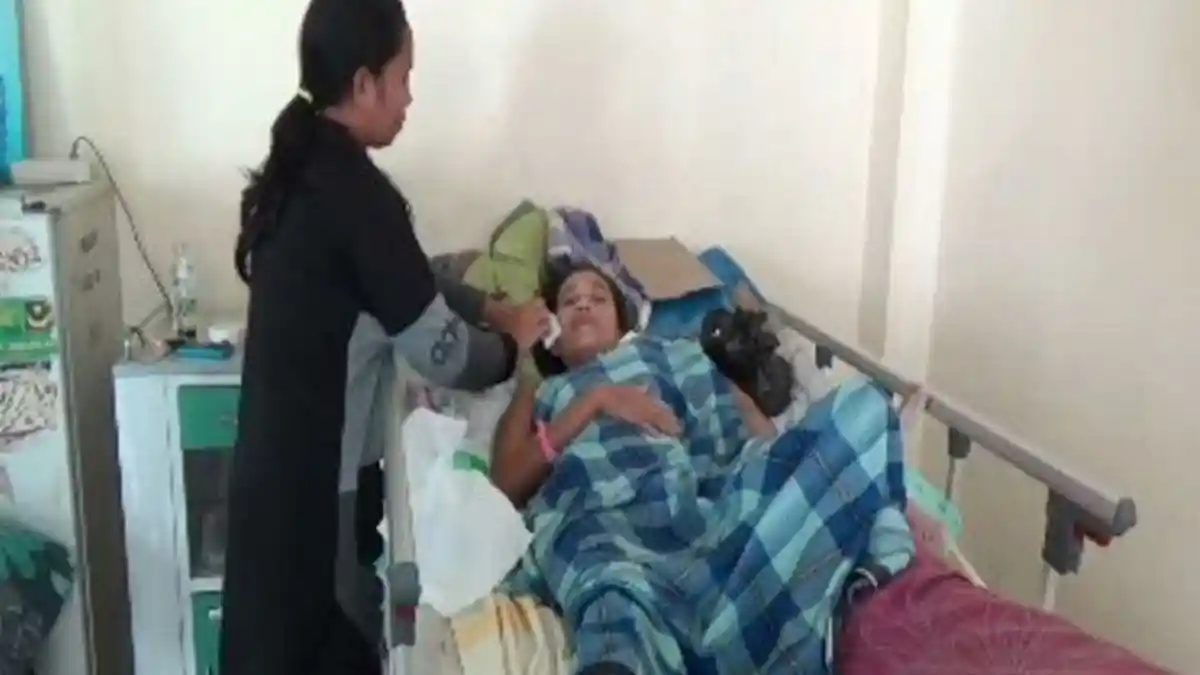 Masih Hidup, Tapi Tubuh Wanita Ini Sudah Penuh Belatung