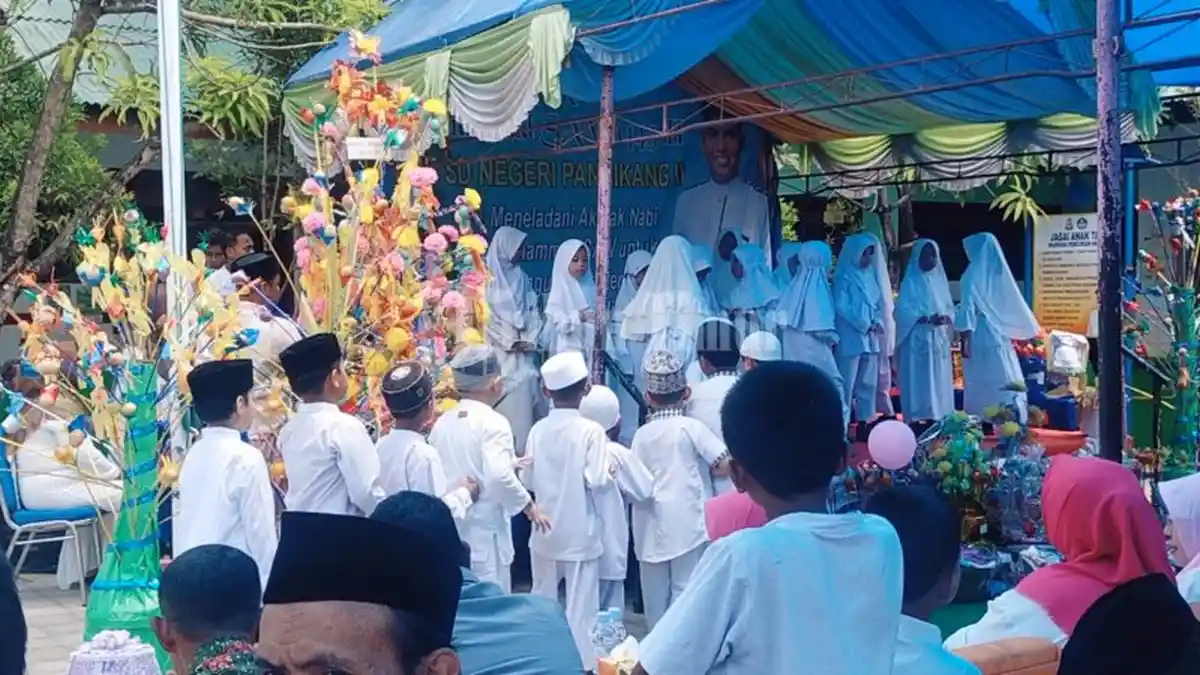 SD Negeri Panaikang 2 Mengukir Karakter Religius Melalui Peringatan Maulid Nabi Muhammad SAW - SDN-Panaikang_II6.jpg