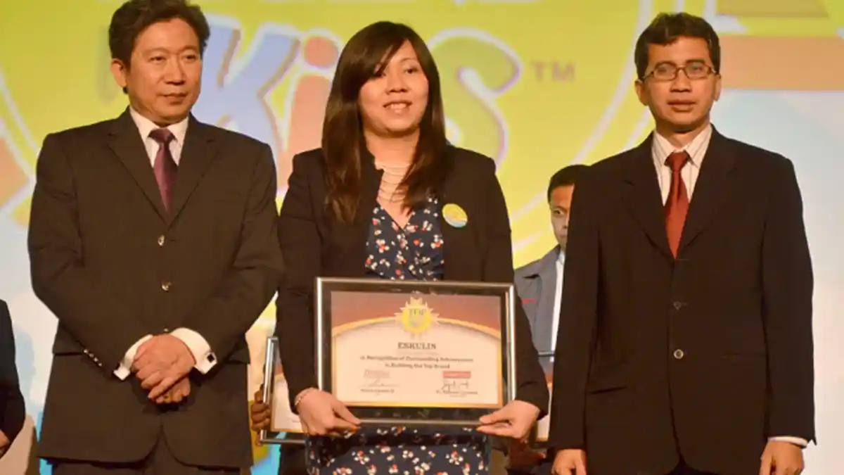 Gelar Top Brand for Kids and Teens Award 2014