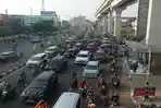 Warga-Ngeluh-Uji-Coba-Contraflow-Jalan-Sudirman-Palembang-Bikin-Macet-Mengekor-Sampai-Simpang-Polda.jpg