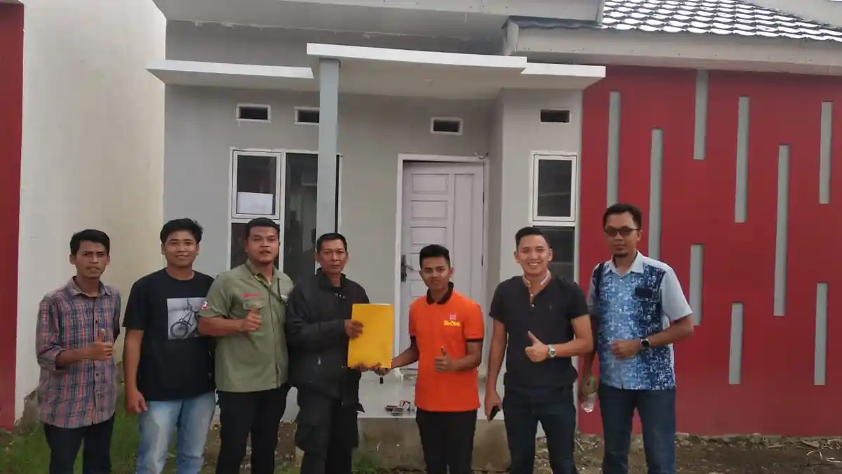 Buruh Harian Lepas di Palembang Ini Terima Hadiah Rumah dari Toramoka, Anggap Rezeki Si Buah Hati