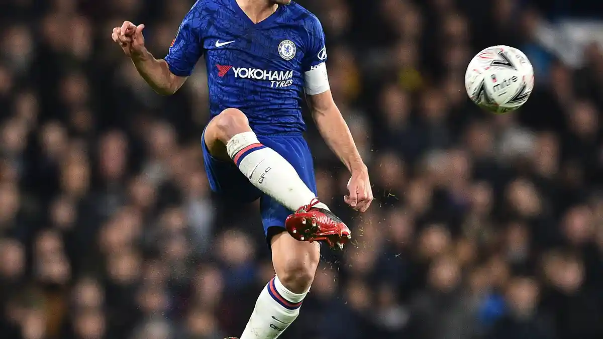 Azpilicueta: Target Chelsea Memang Finis di Posisi Setinggi Mungkin