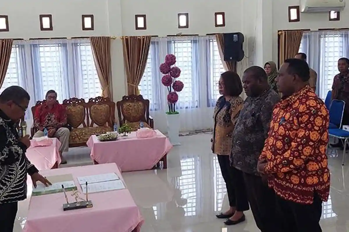 Pertama di Tanah Papua Bentuk PPID, Plh Bupati Sorong Sebut Wujud Transparasi Program Pembangunan